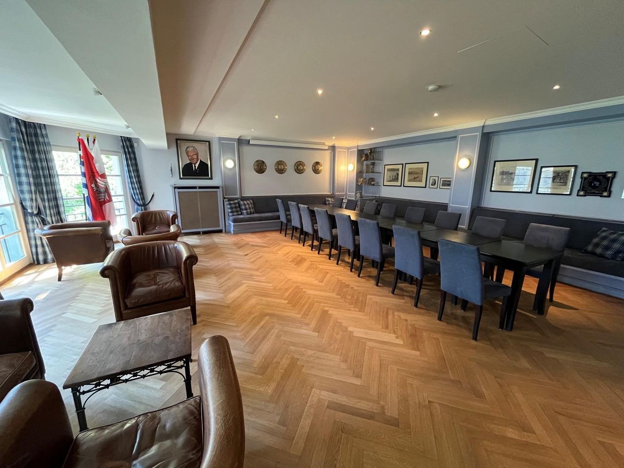 Frankfurt am Main  Evenementenzalen Clubraum image 3