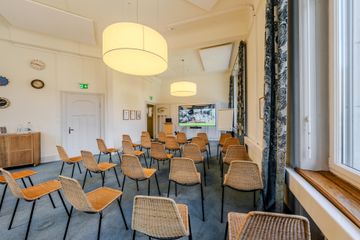 St. Gallen  Seminar room Korrespondenz-Bureau image 2