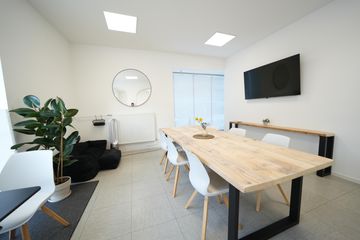 Würzburg  Seminarräume Privatsphäre-Seminarraum/Büro zur Alleinnutzung image 3