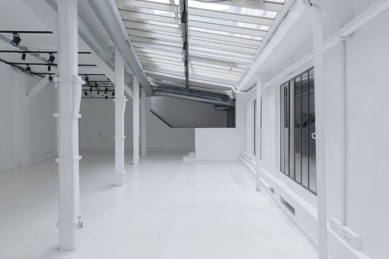 Paris  Photostudio SHOWROOM 200m² image 2