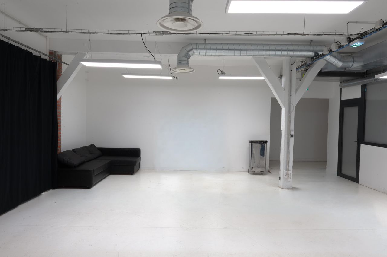 Paris  Photostudio SHOWROOM 200m² image 9