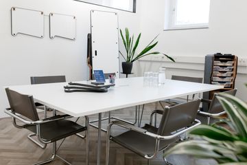 Würzburg Mobiles Arbeiten Coworking spaces Meetingraum M im nomad image 5