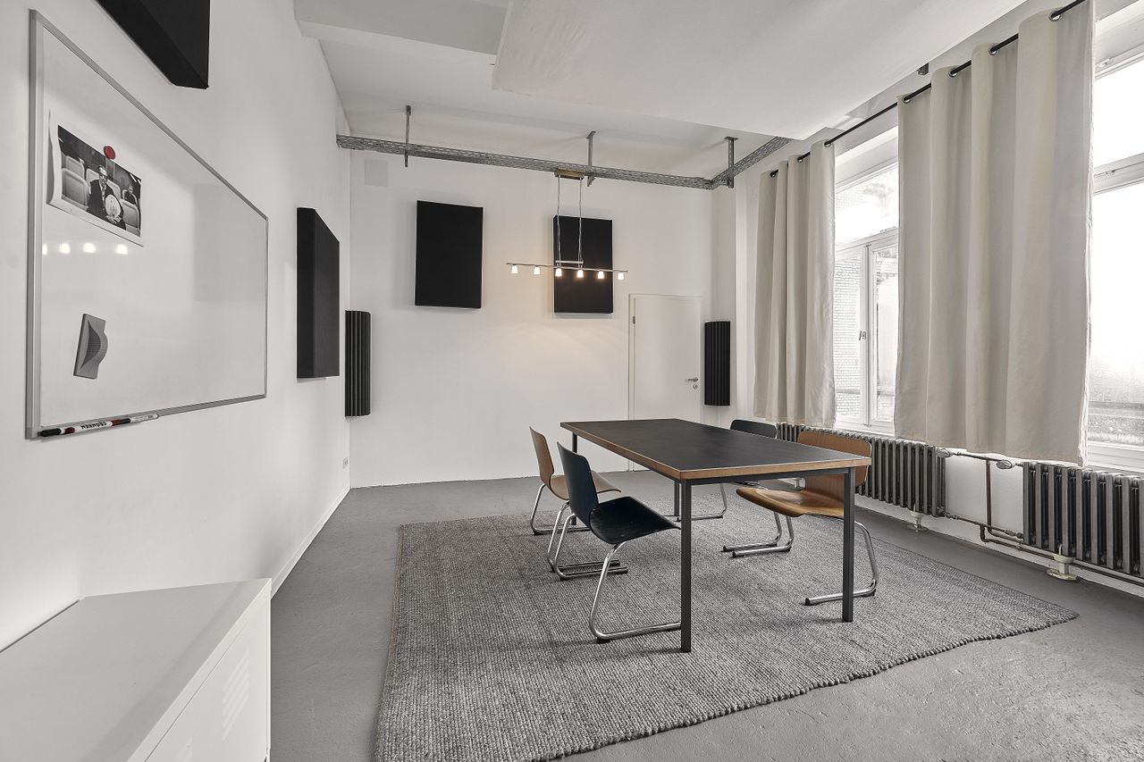 Berlin  Recording Studio Pangram Audio Podcast image 0