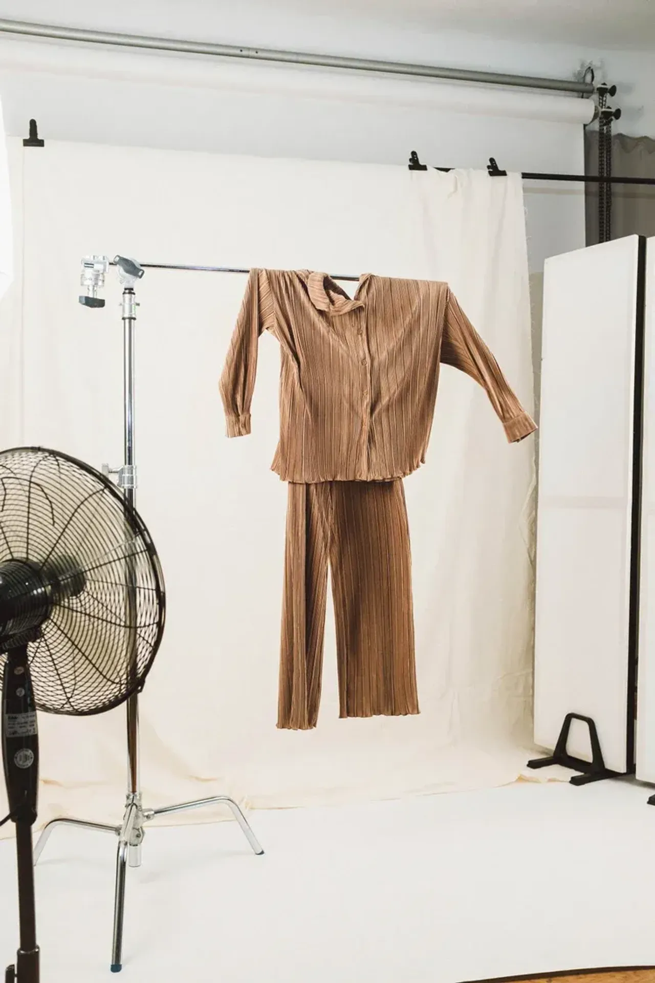 Berlin  Studio promo promo studio image 16