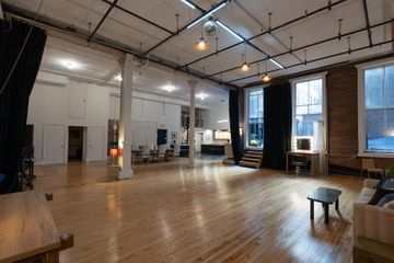 New York Offsite Meeting Photostudio Union Square Patio Studio image 2