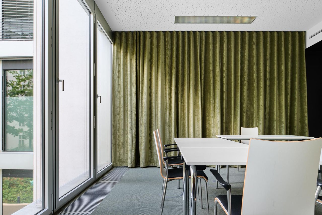 Berlijn  Vergaderzalen 1.04 image 2