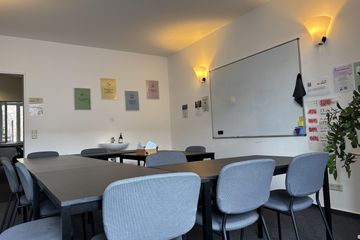 Berlin  Meetingraum Room P image 1