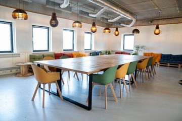 Rotterdam Coworking Meetingräume Rush2Meet canteen image 12