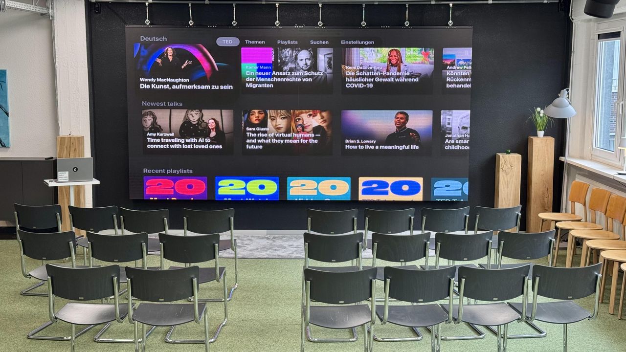 Hamburg Offsite-Meeting Studio showroom image 6