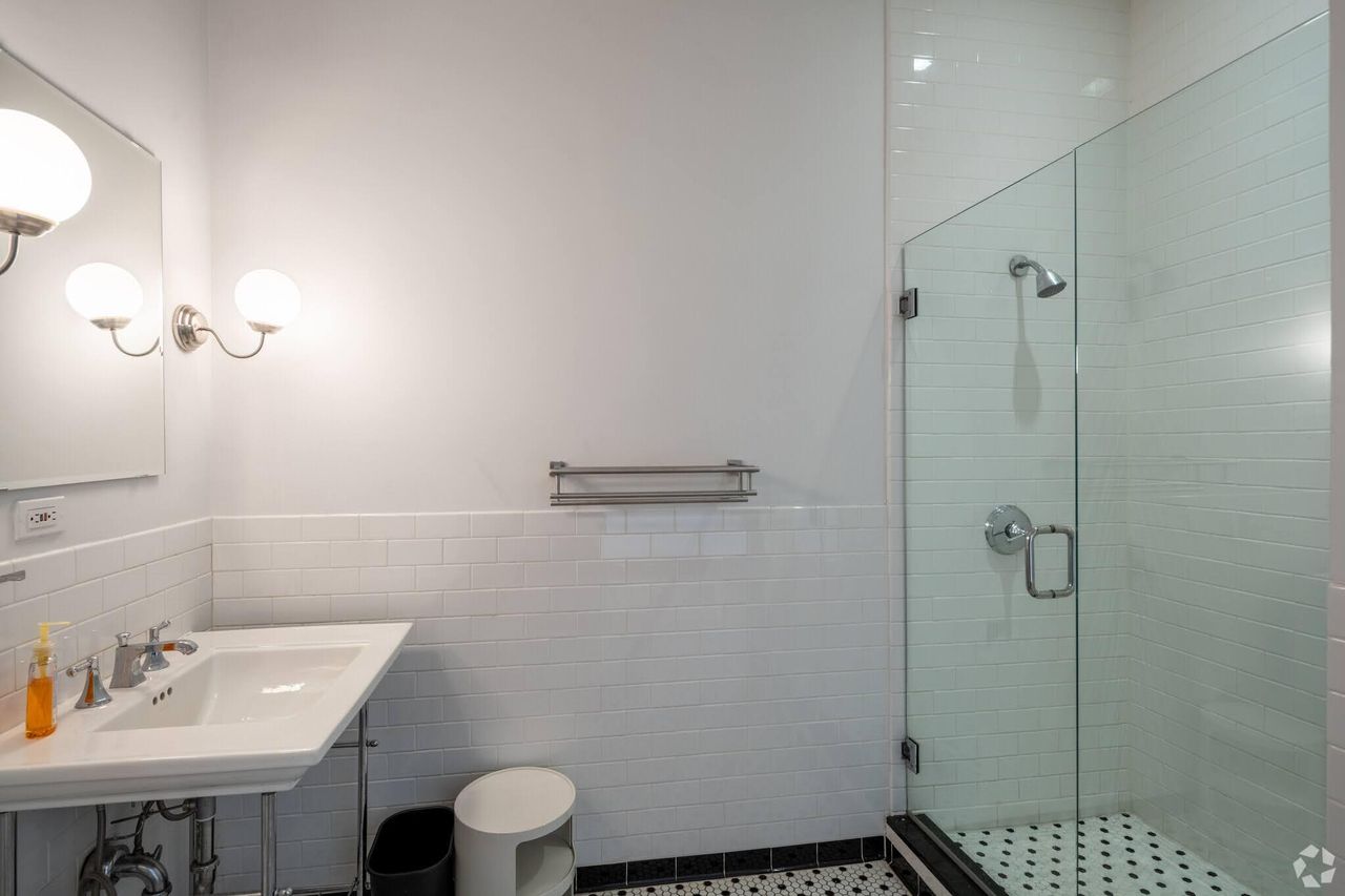 New York  Loft Luxury SoHo Duplex Penthouse image 1