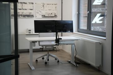 Düsseldorf  Meetingraum Arbeitsraum image 1