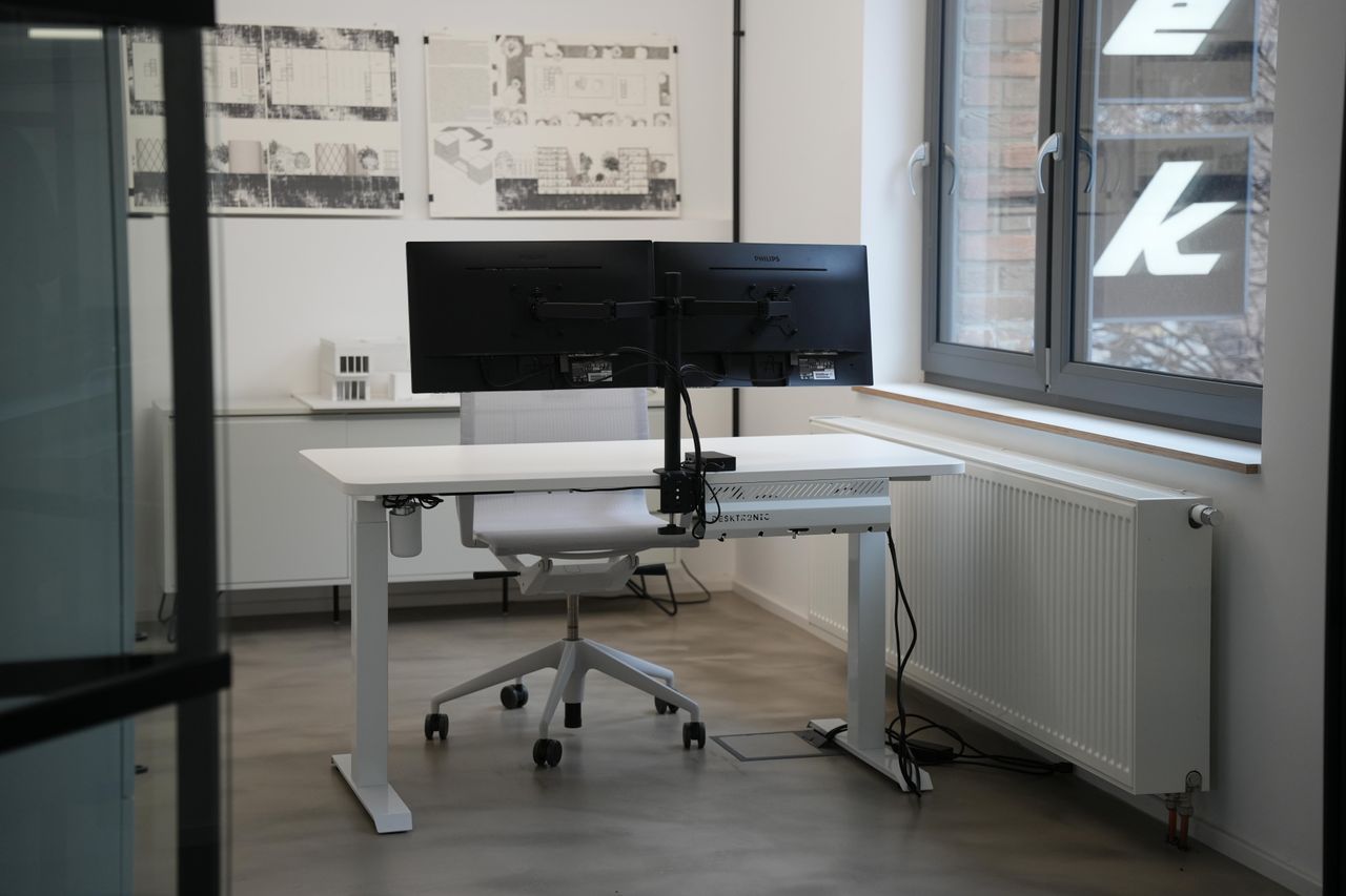 Düsseldorf  Meeting room Arbeitsraum image 1