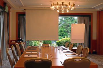 Rest of the World Conference hotels Windsor Suite image 1