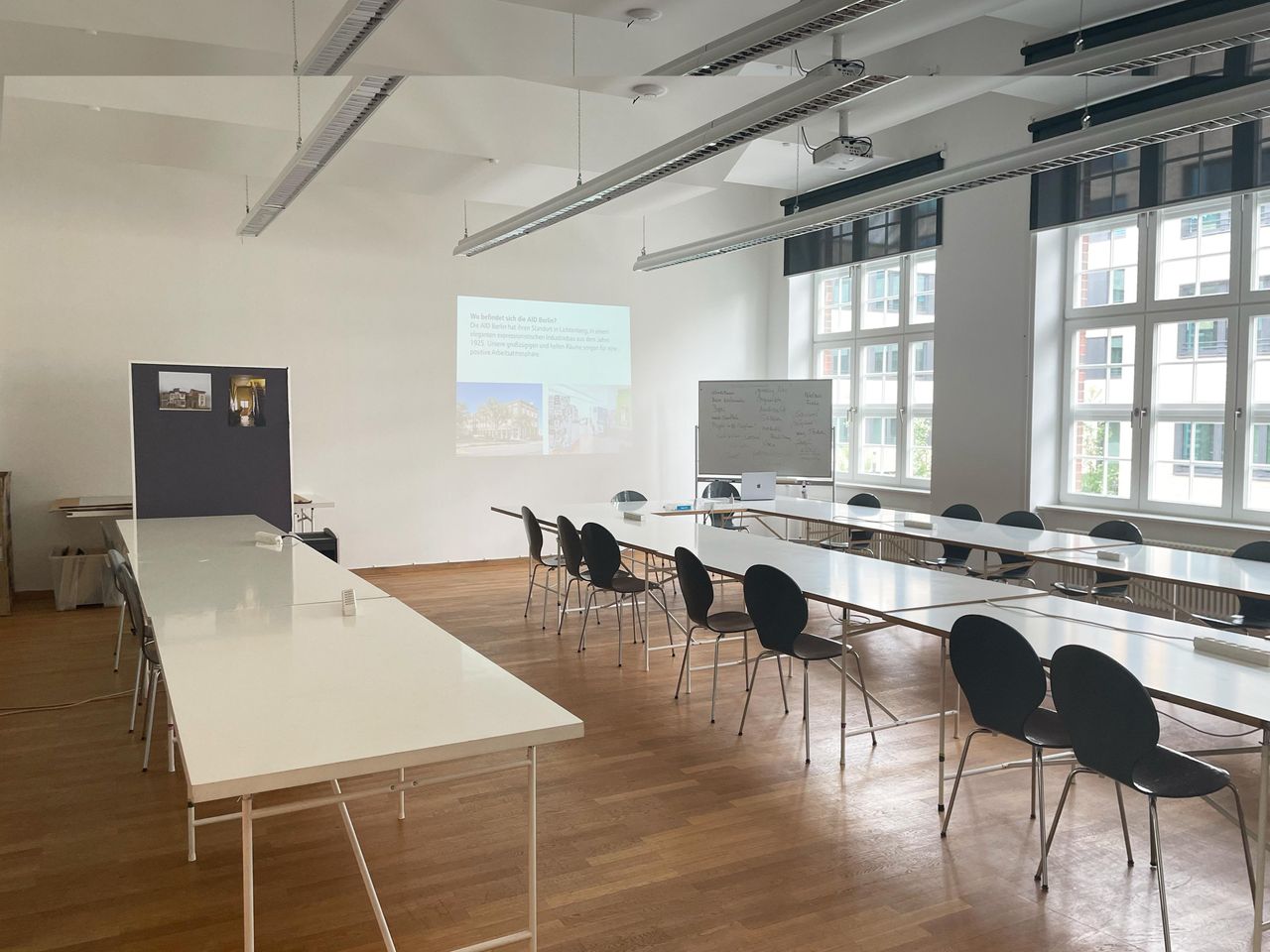 Berlin  Seminar rooms RAUM 3 image 0