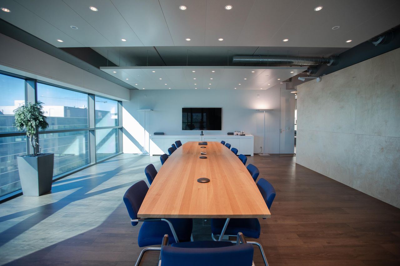 Wallisellen  Office spaces Wallisellen R4 - Meetingraum image 0