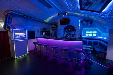 Nuremberg Christmas Party Party room Basement 11 image 2