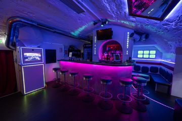 Nuremberg Christmas Party Party room Basement 11 image 3