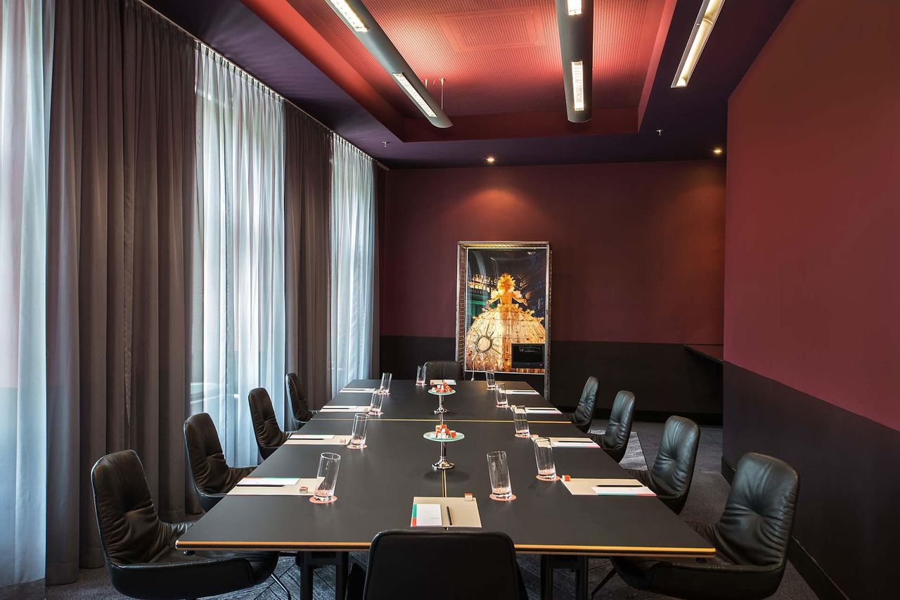 Rest der Welt Kunden-Meeting Konferenzräume Not really Pink image 2