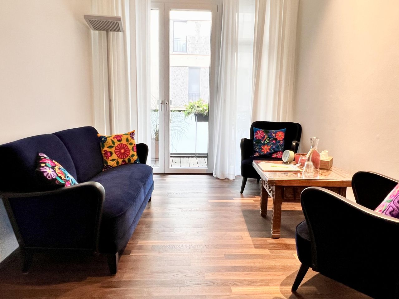 Rest der Welt  Meetingräume Die RUNDE ECKE und der BLAUE RAUM image 13