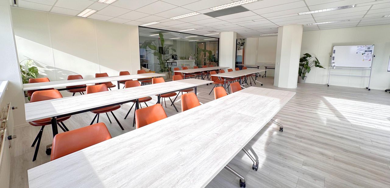 Rotterdam Coworking Meeting rooms Volledige coworking image 9