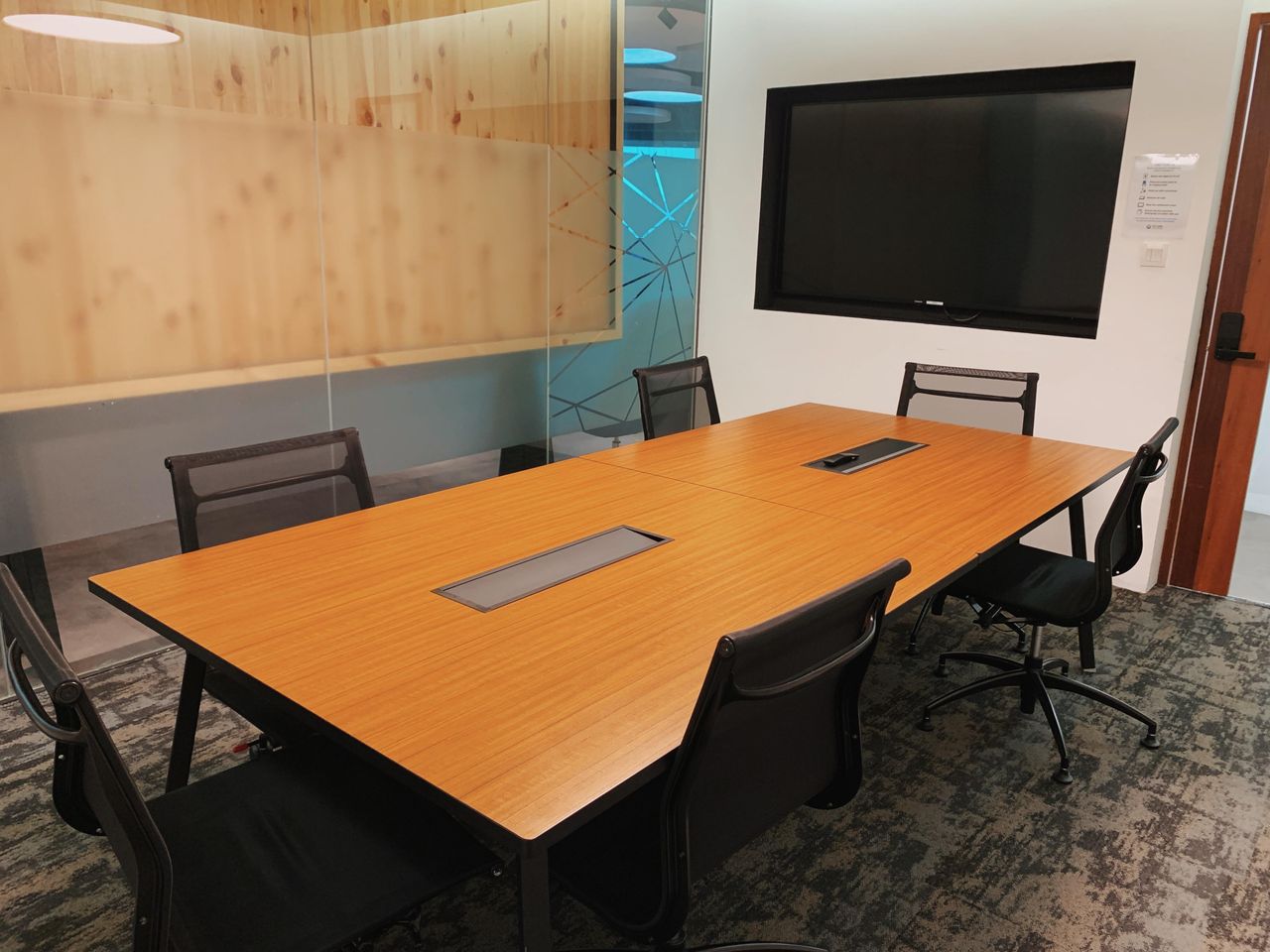 Kuala Lumpur  Meeting room Meeting Room (seat up to 5/7/8 Pax) image 5