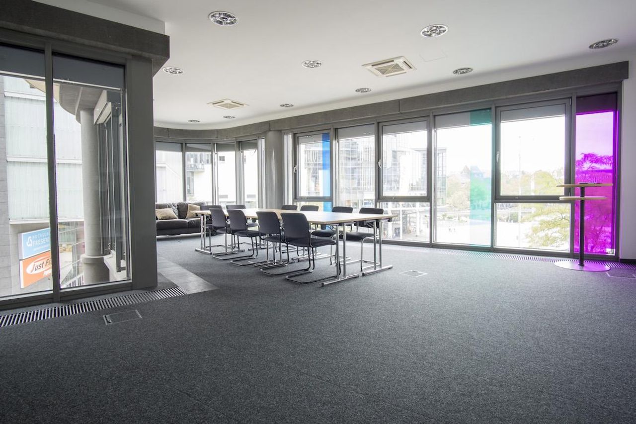 Köln Kreatives Meeting Coworking Space Raum 