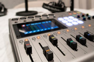 Singapore  Recording Studio Podcast Lounge image 2