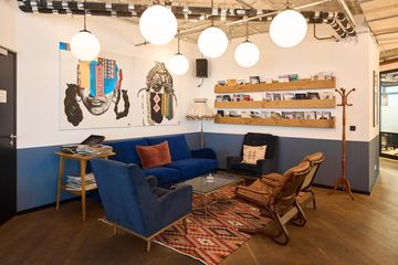 Frankfurt am Main  Coworking spaces Meeting Room M21 image 1