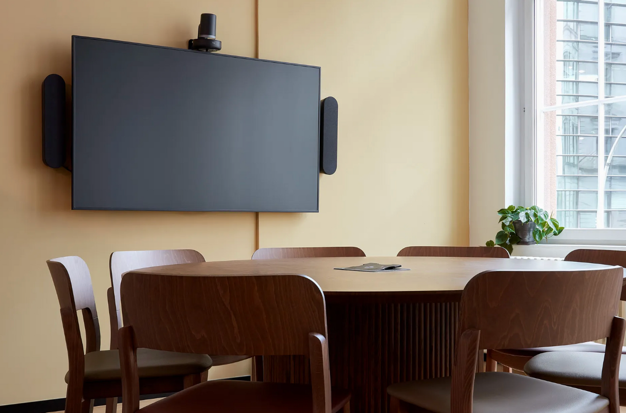 Rest der Welt  Coworking spaces Meeting Room M12 image 0