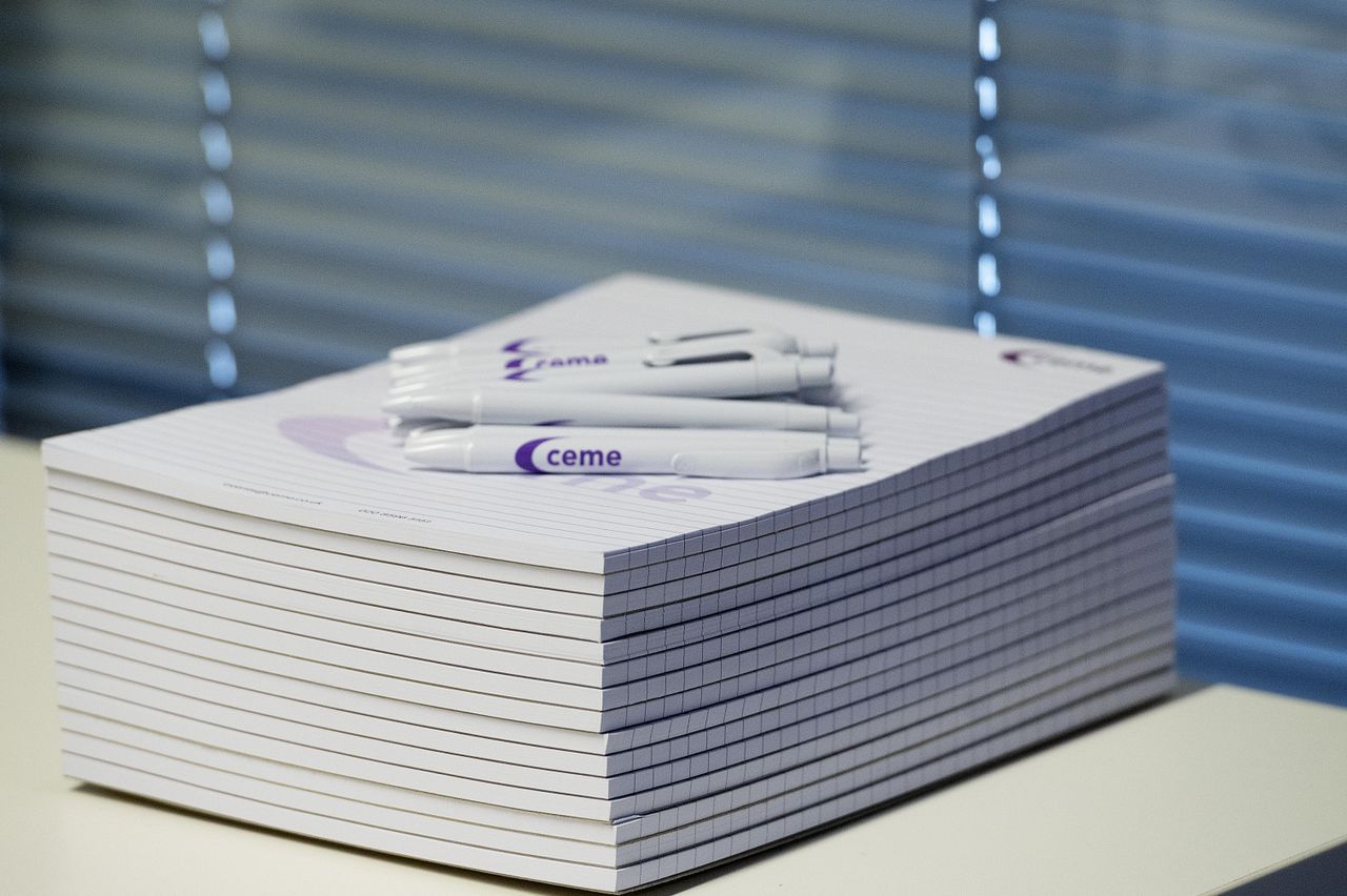 London Client Meeting Meetingräume Small Meeting Room image 2