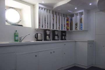 Berlin Seminar rooms A. Köbis image 8