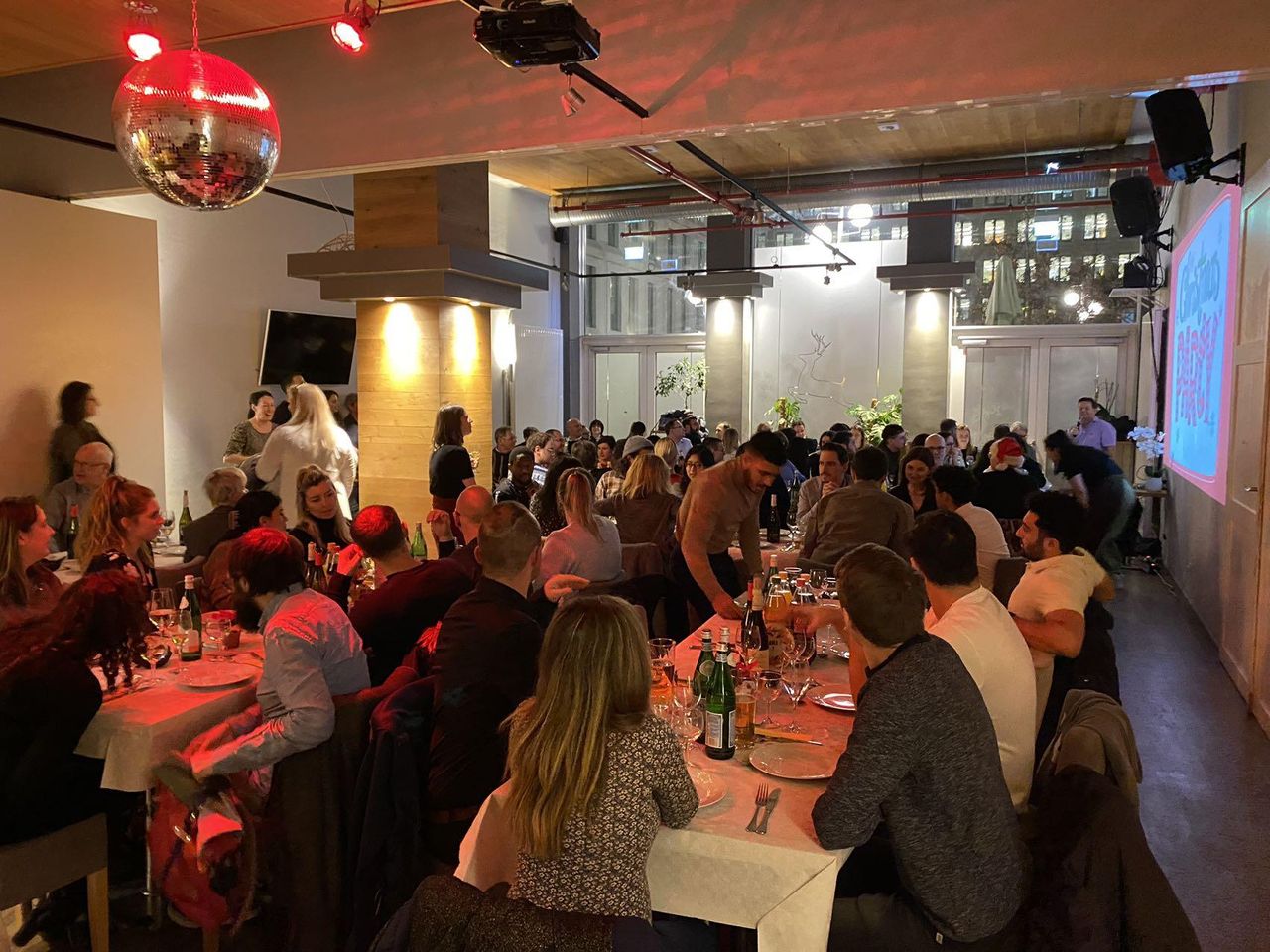 Munich Mobile Working Restaurant Juli Eventlocation image 15