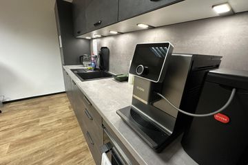 Nuremberg  Coworking space Meetingraum image 0