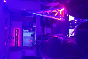 München  Partyraum > DJ Studio | Partyraum < image 1