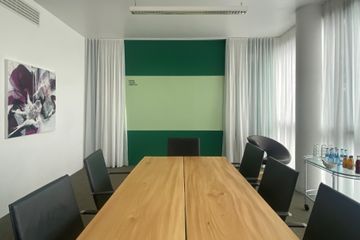 Ulm Kreatives Meeting Business center Meetingraum New York image 2