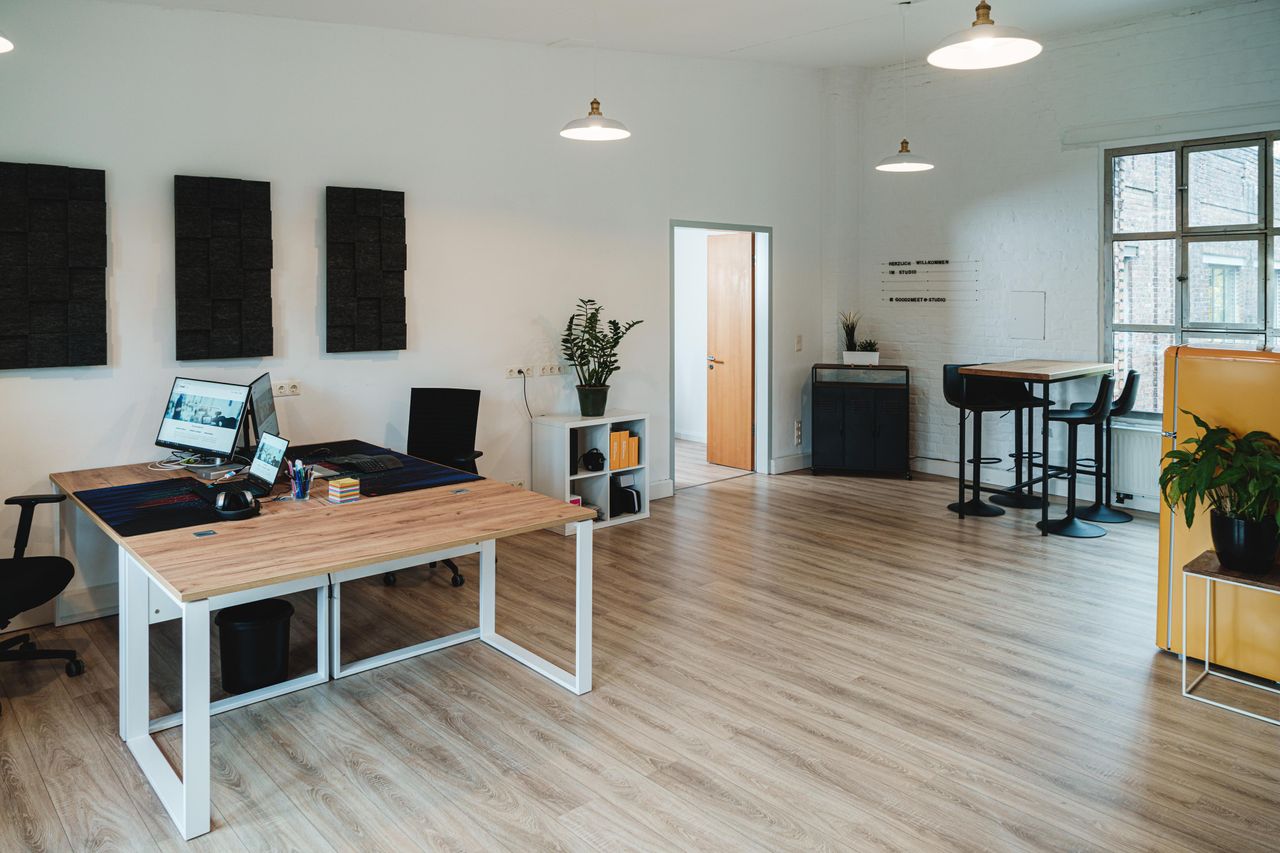 Cologne Coworking Studio Loft Studio image 6