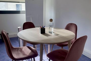 Rueil-Malmaison  Coworking spaces Salle Colette image 0