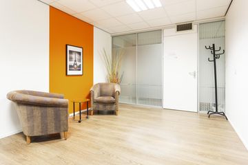 Capelle aan den IJssel  Meeting rooms Gele coachkamer image 1