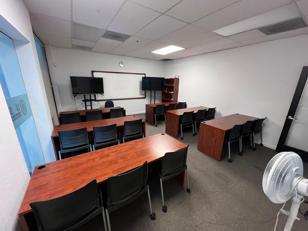 San Jose Creative Meeting Meeting rooms Room 1 image 2