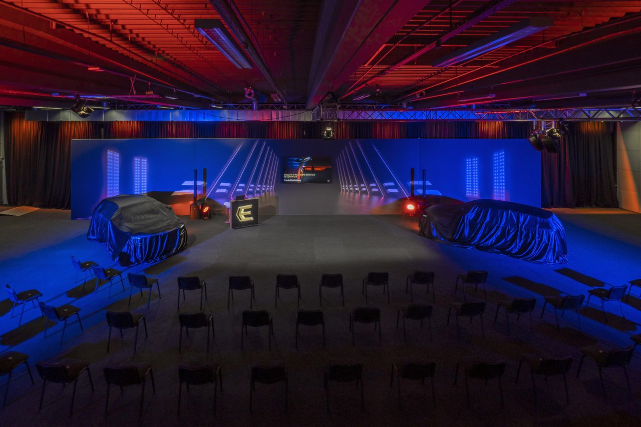 Rest der Welt Offsite Meeting  element-e Halle image 1