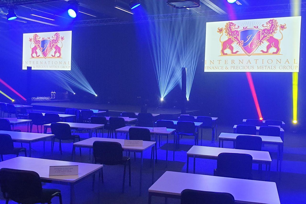 Rest der Welt Offsite Meeting  element-e Halle image 6