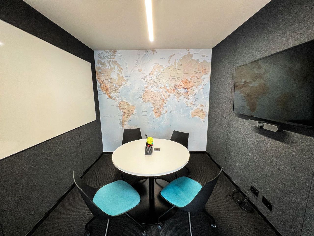 Melbourne Client Meeting Coworking space Dedicated Desk image 3