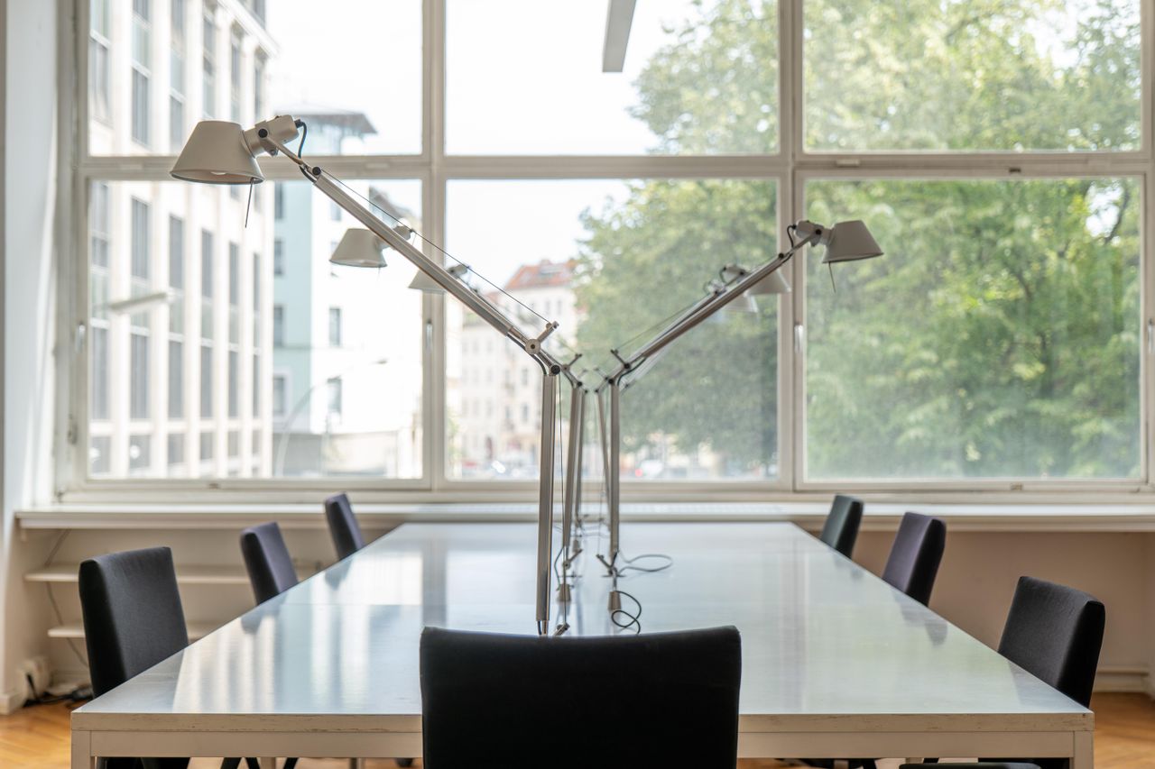 Berlin  Coworking space Gruppen Co-Working-Area image 4