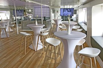Hamburg Offsite Meeting Außergewöhnliche Locations Eventschiff MS KOI image 21