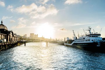 Hamburg Offsite Meeting Außergewöhnliche Locations Eventschiff MS KOI image 1