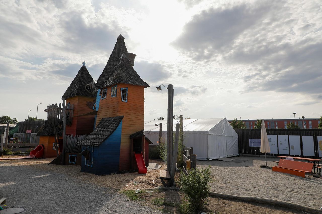 München Christmas Party Open Air Location CAVALLUNA Park image 31