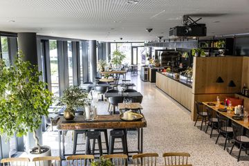 München  Eventlocations LEO Lounge image 1