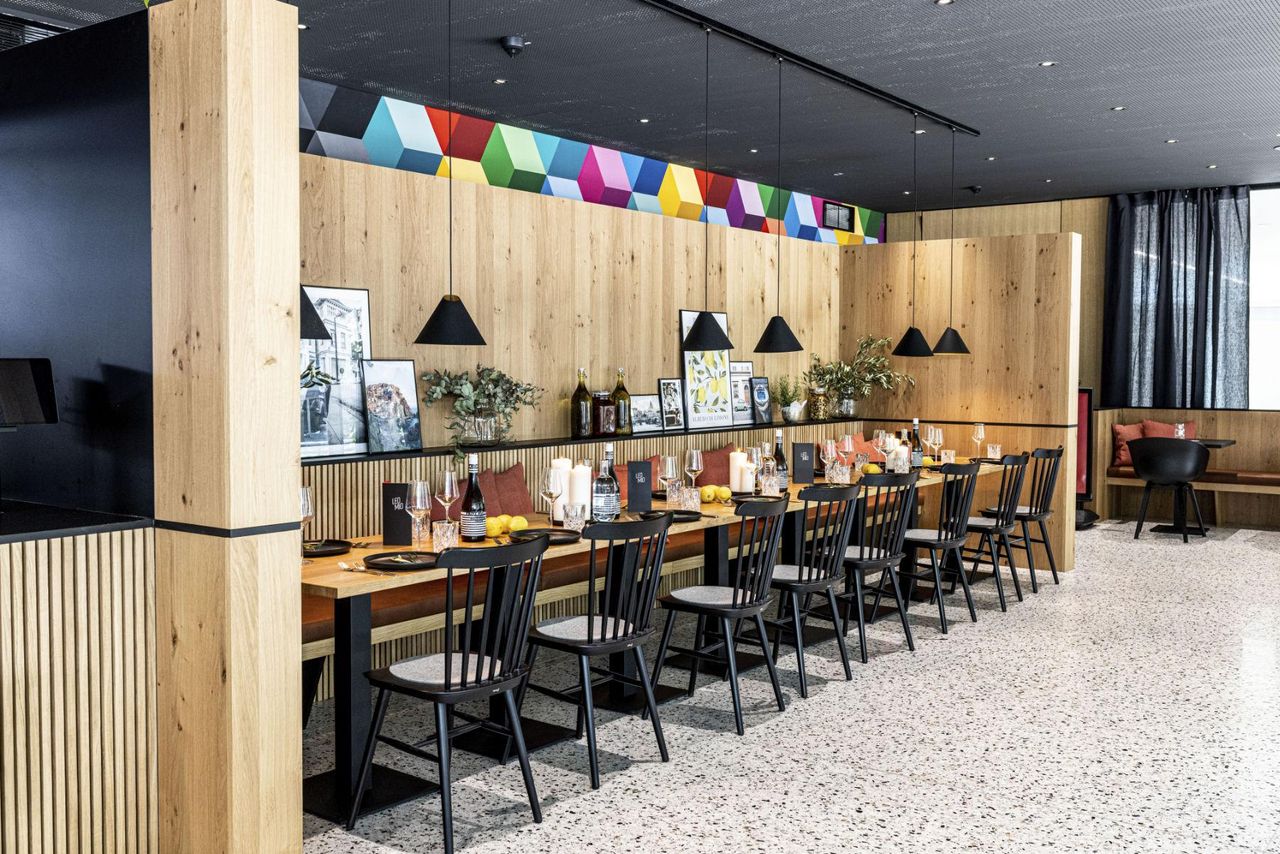 München  Eventlocations LEO Lounge image 3