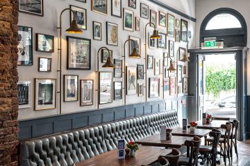 London Restaurant The Hero Of Maida image 0