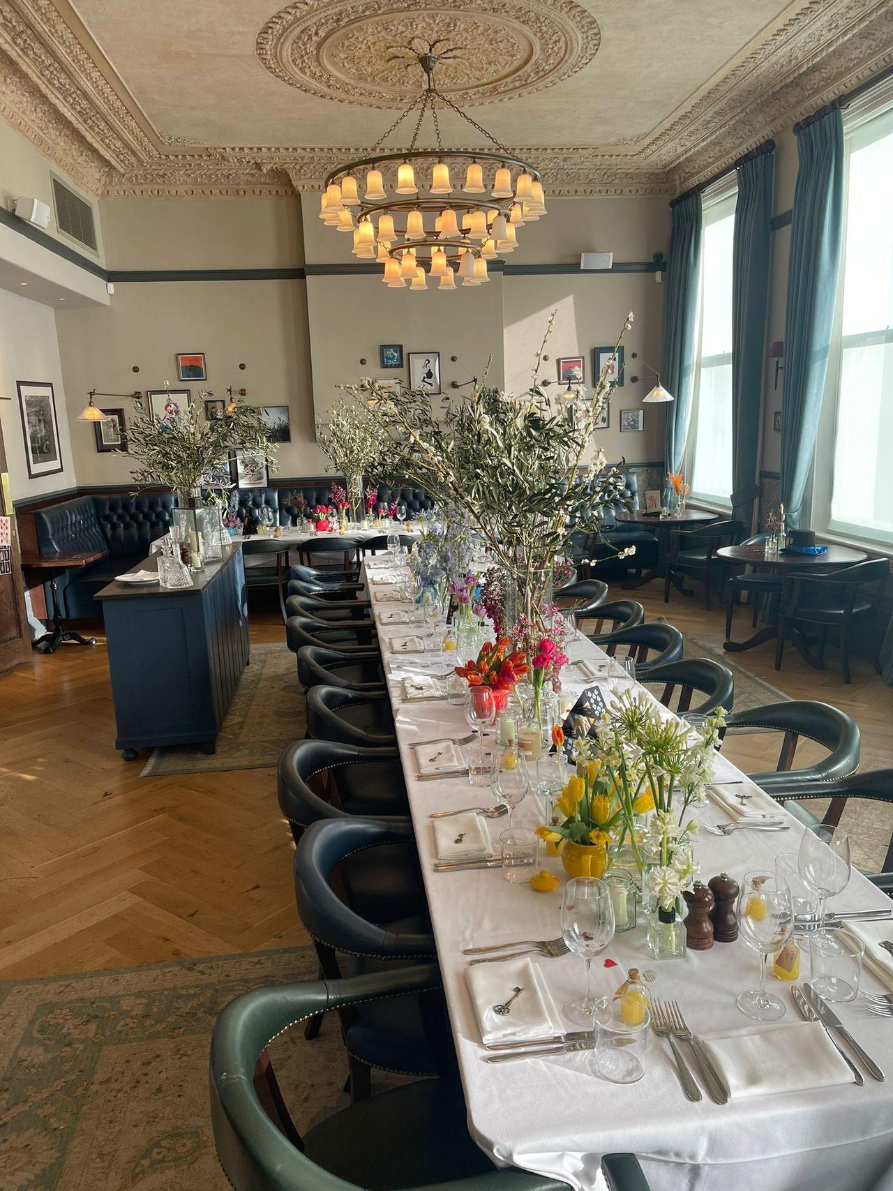 London  Restaurant The Hero Of Maida image 17
